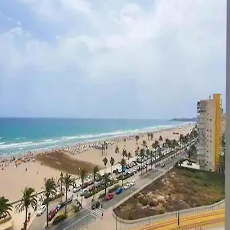 Beachfront Nautical Lejlighed *